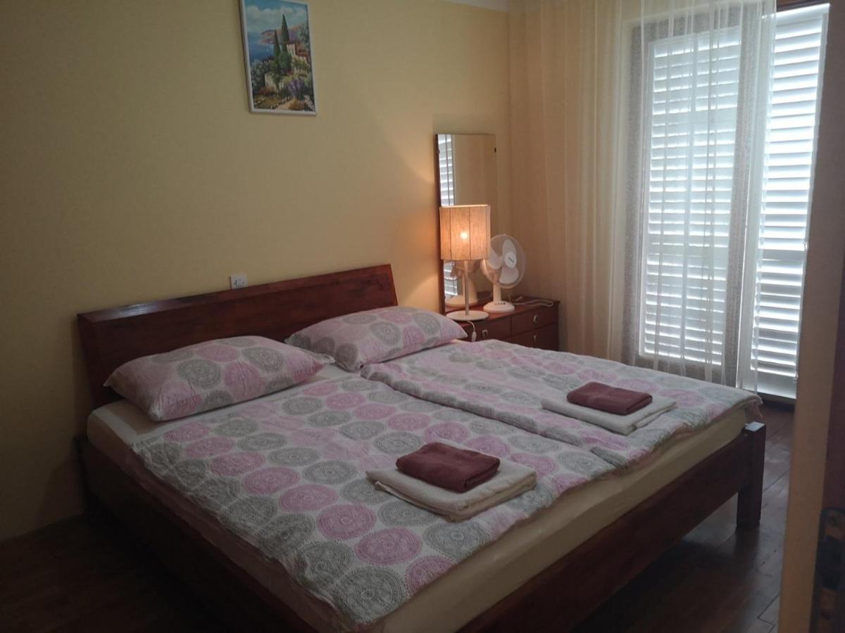 Apartments With A Parking Space Kampor, Rab - 5032 Ngoại thất bức ảnh